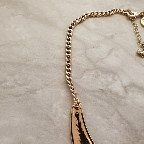 💖 White House Black Market Hammered Gold Tiered Snake Chain Tassel Necklace 💖 - Picture 15 of 16